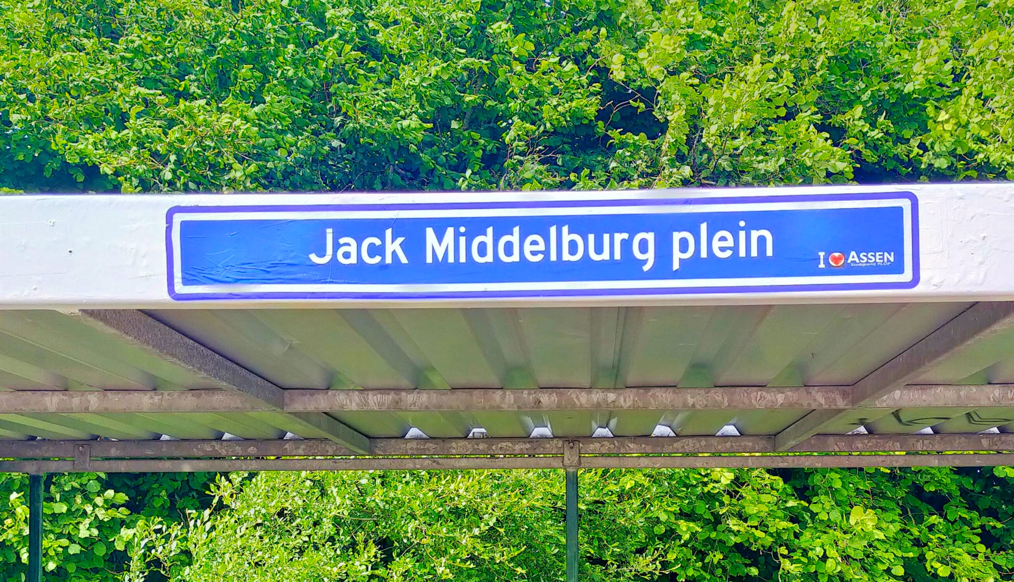 Jack Middelburgplein   heel groot